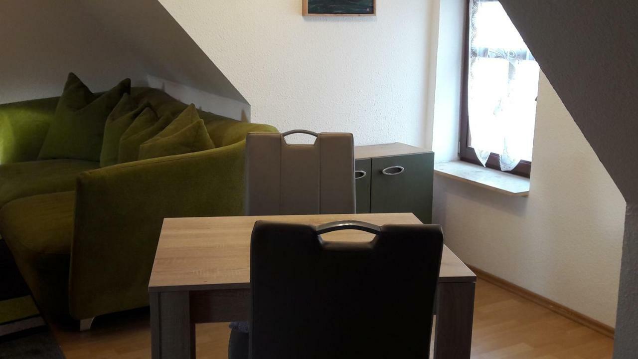 Zum Kleinen Riesen Lägenhet Erfurt Exteriör bild